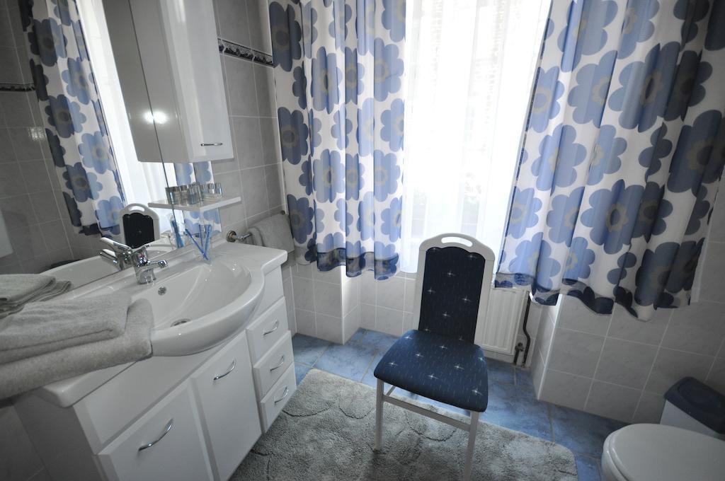 Hotel Restaurant "Athen" Munstermaifeld ภายนอก รูปภาพ